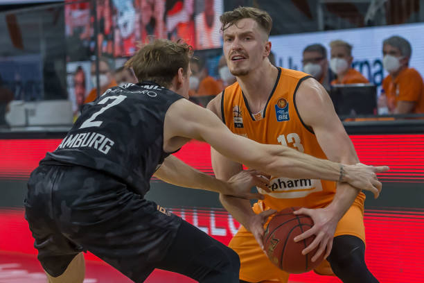 24岁的他 24岁的他