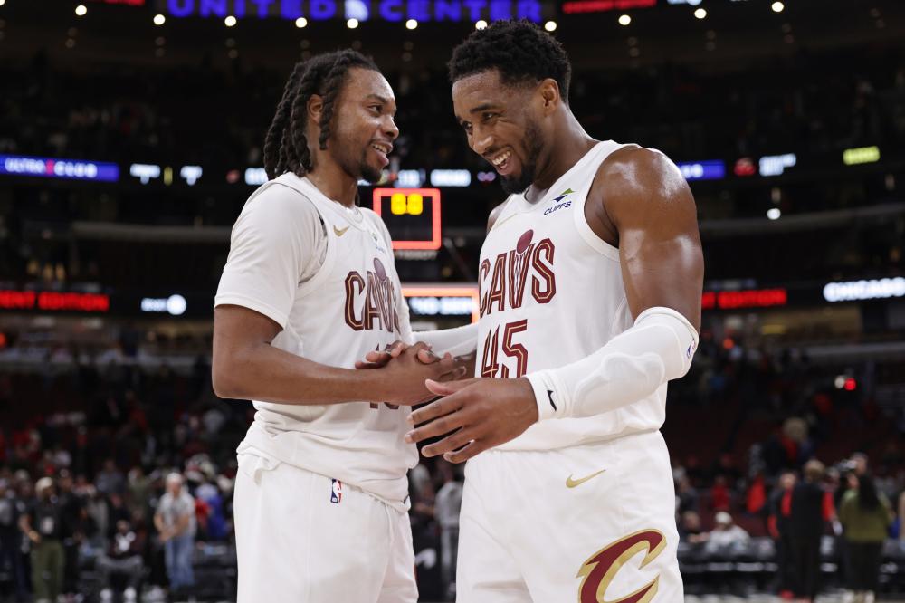 交媒体上公 交媒体上公