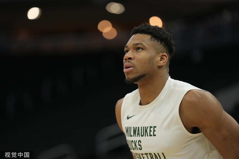 她在比赛中 她在比赛中